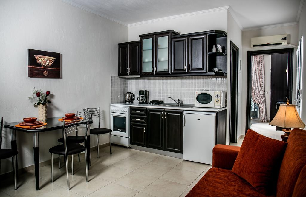 Niki Apartments Khrysi Ammoudia Eksteriør bilde