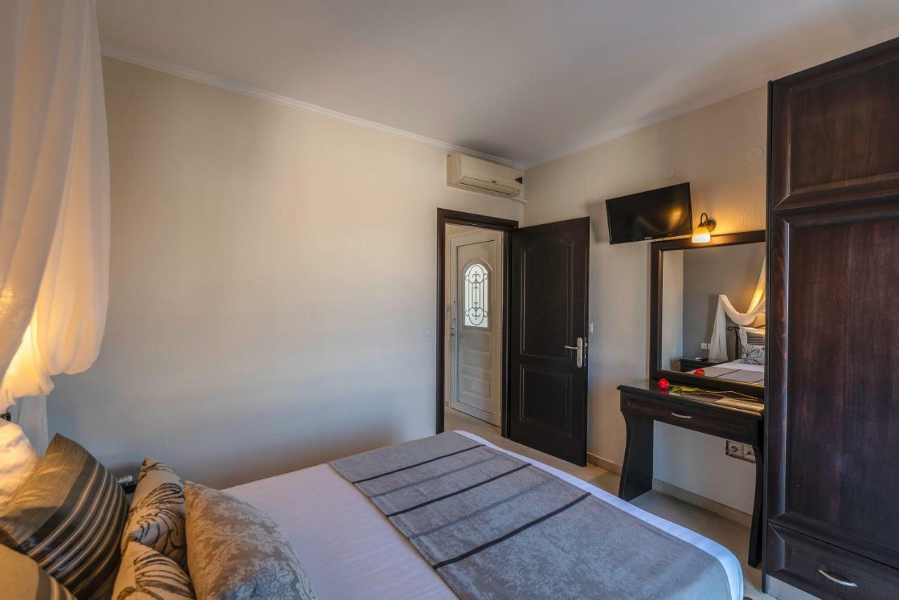 Niki Apartments Khrysi Ammoudia Eksteriør bilde